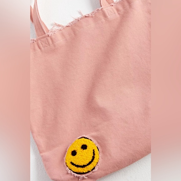 New🌟UO Smile Patch Distressed Canvas Tote Bag - Picture 2 of 5